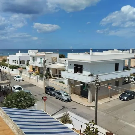 Casa Al Mare In Centro A 100 Metri Dalla Con Terrazza *