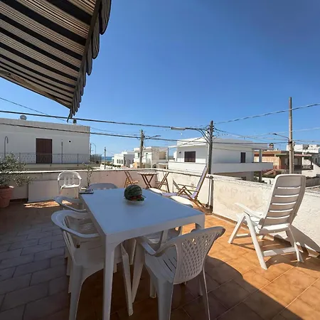 Casa Al Mare In Centro A 100 Metri Dalla Con Terrazza *