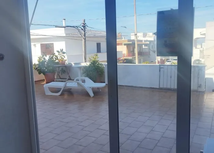 Casa Al Mare In Centro A 100 Metri Dalla Con Terrazza Casa vacanze Torre Santa Sabina